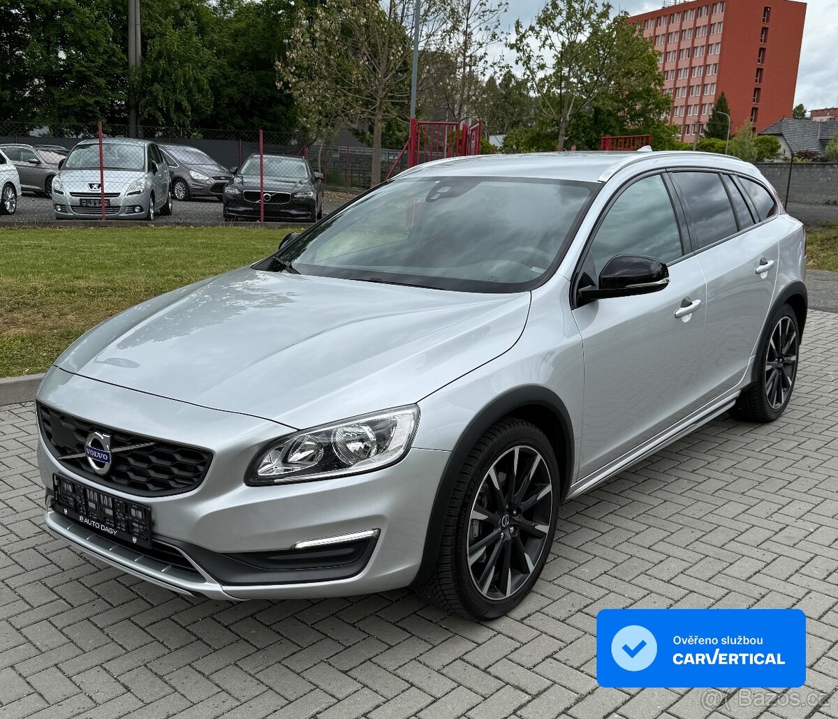 Volvo V60 Cross Country AWD—D4 2.4 140kw—AUTOMAT—2015–