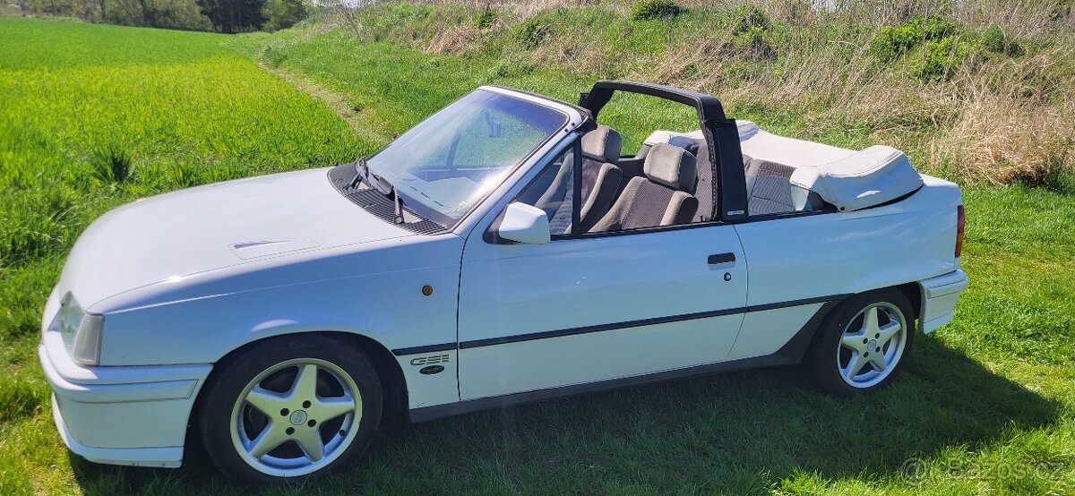 Prodám Opel Kadet Cabrio GSI/Výměna za elektroauto