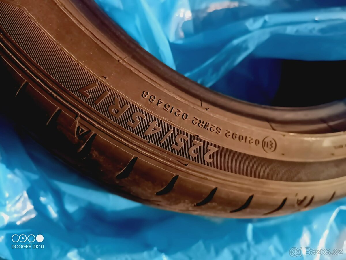 letní pneu Dunlop 225/45R/17 - 4 ks