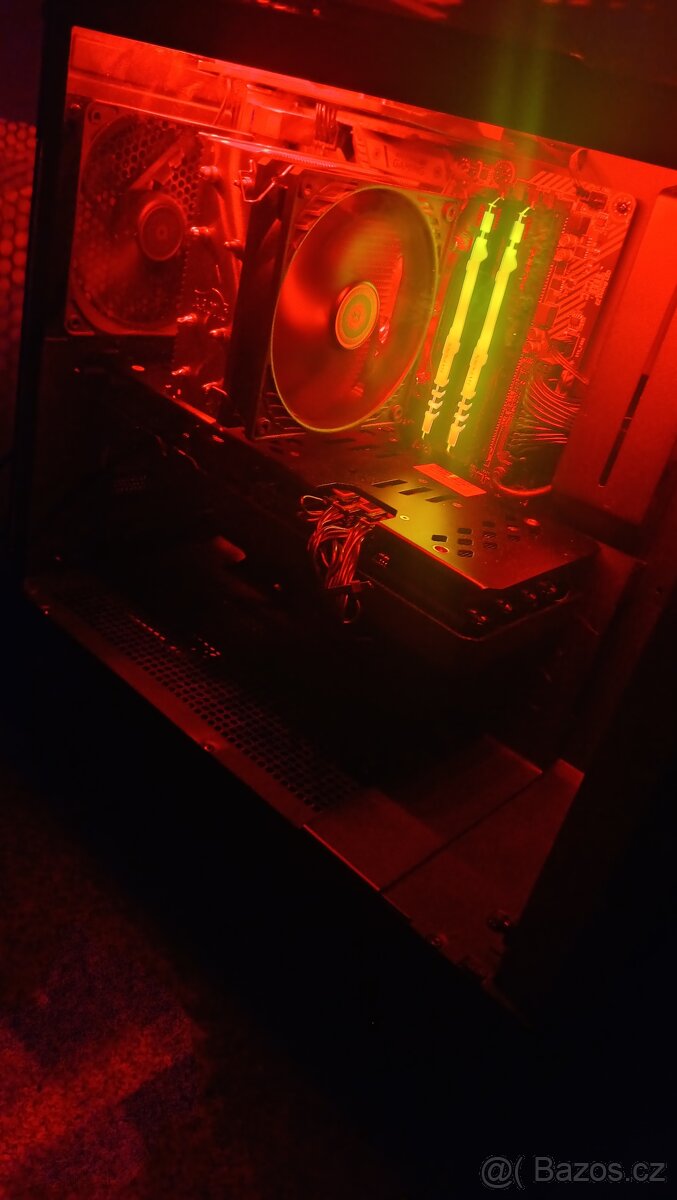 Herní Počítač I7 9700F, Radeon 6700 XT 12GB