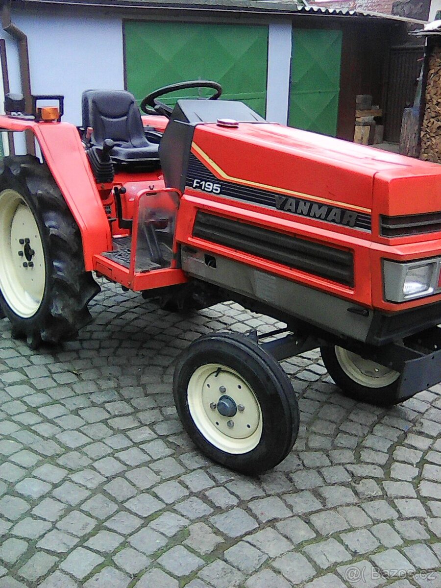 Prodej malotraktoru yanmar