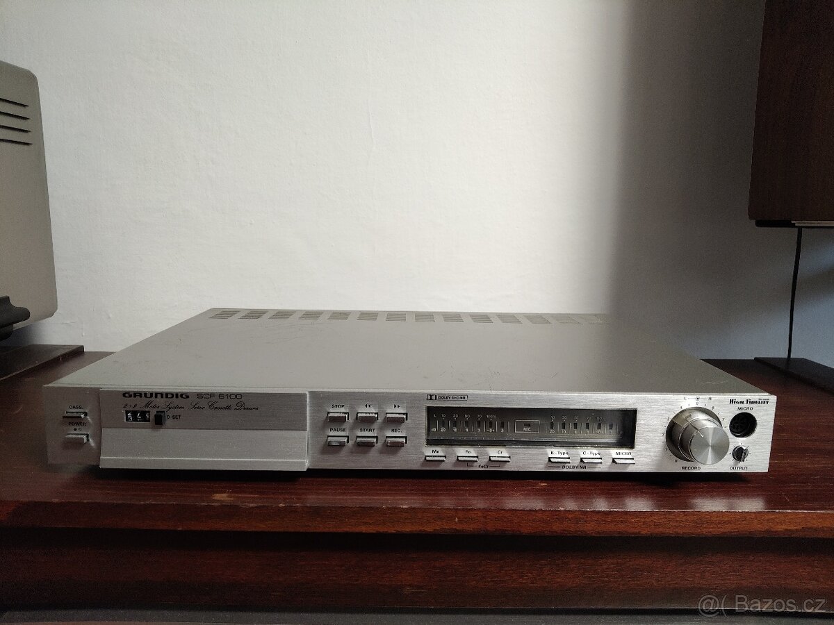 Grundig SCF 6100