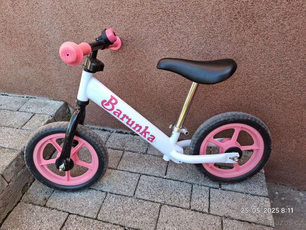 Sedačka na kolo + odrážedlo