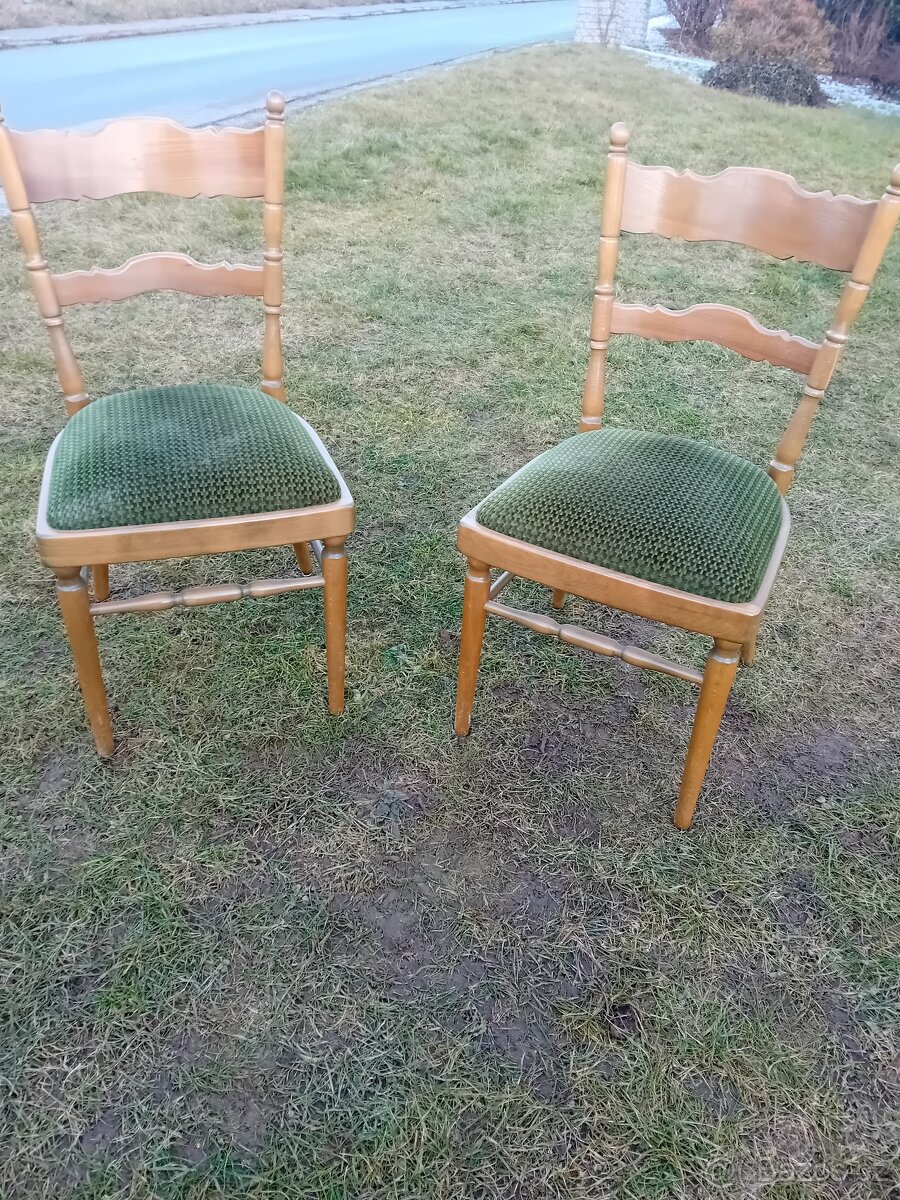 2x židle dřevěná, čalouněná