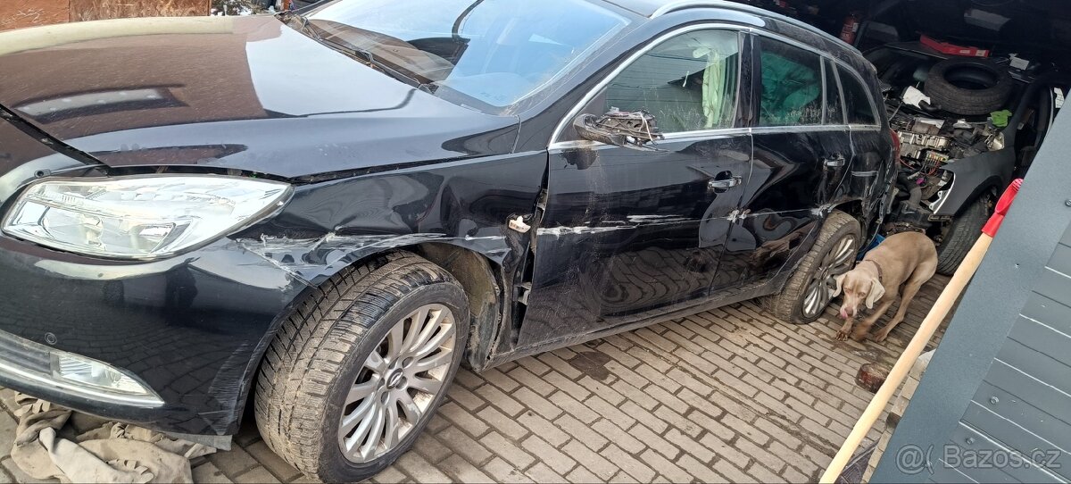 Koupím auto lehce havarované bez stk nepojízdné