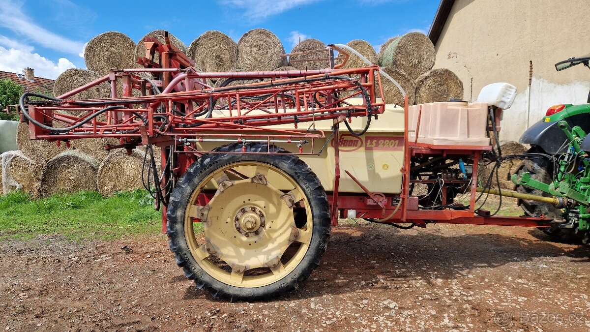 Prodam postrikovac Vicon LS 2201 18m