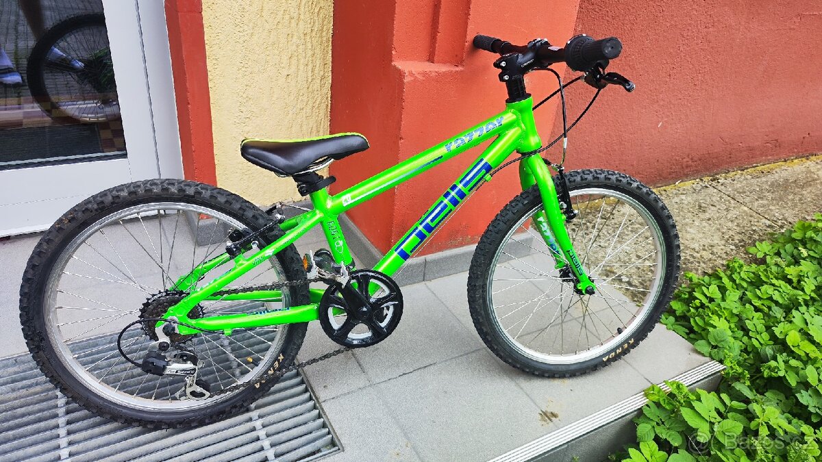 Kolo Pells Razzer velikost 20