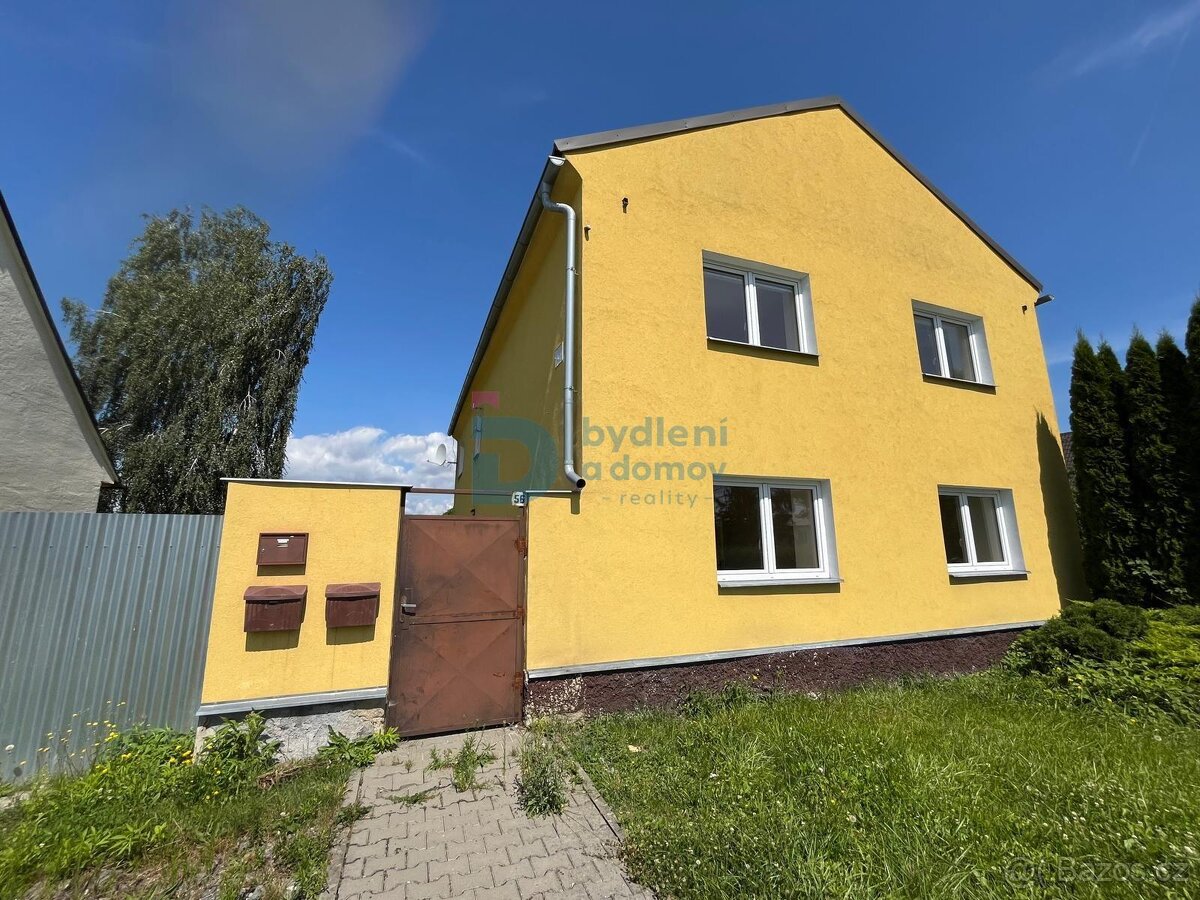 RD se čtyřmi byty - se širokou možností využití - Újezd (okr