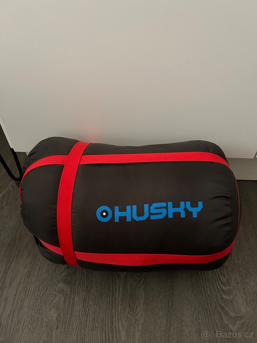 Spacák Husky
