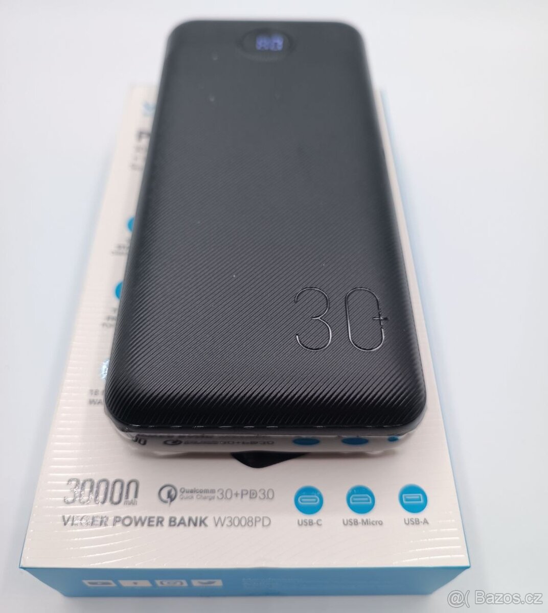 Powerbanka VEGER L30 – 30 000 mAh, PD + QC 3.0, 20W, 3A – če