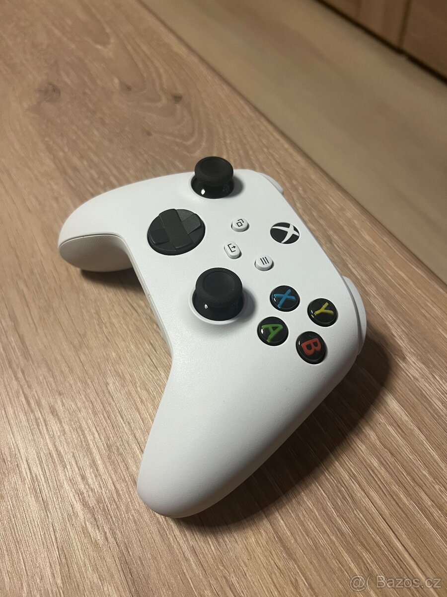 Original ovladač na Xbox