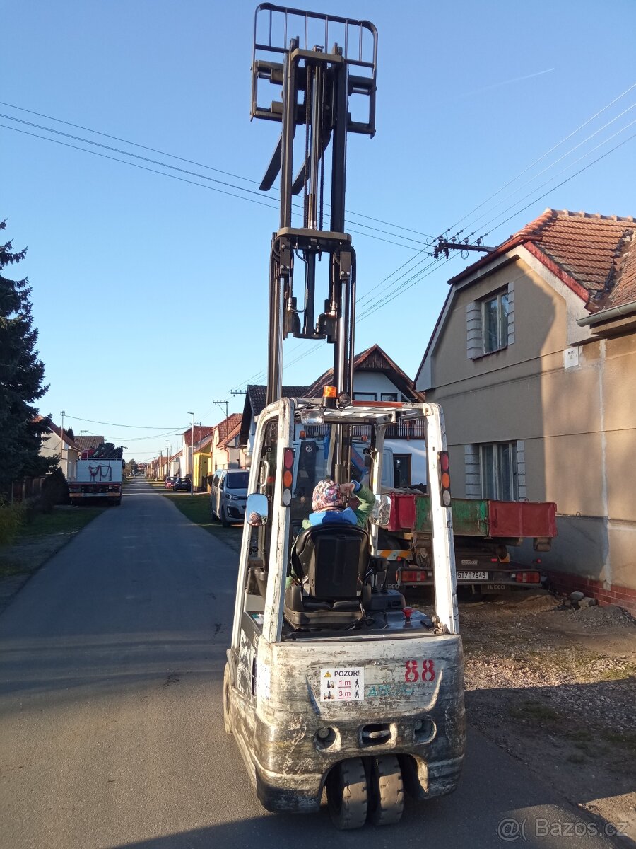 Vysokozdvižný bateriový vozík Nissan VZV TX