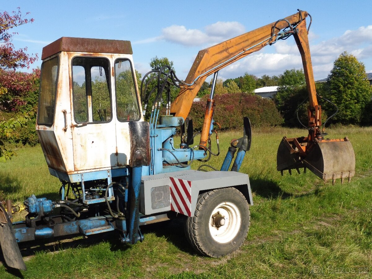 Nakladač UNHZ 750
