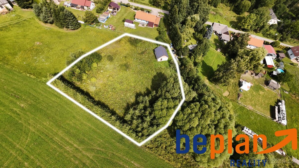 Prodej stavebního pozemku 3311m2, Mikuleč, okres Svitavy