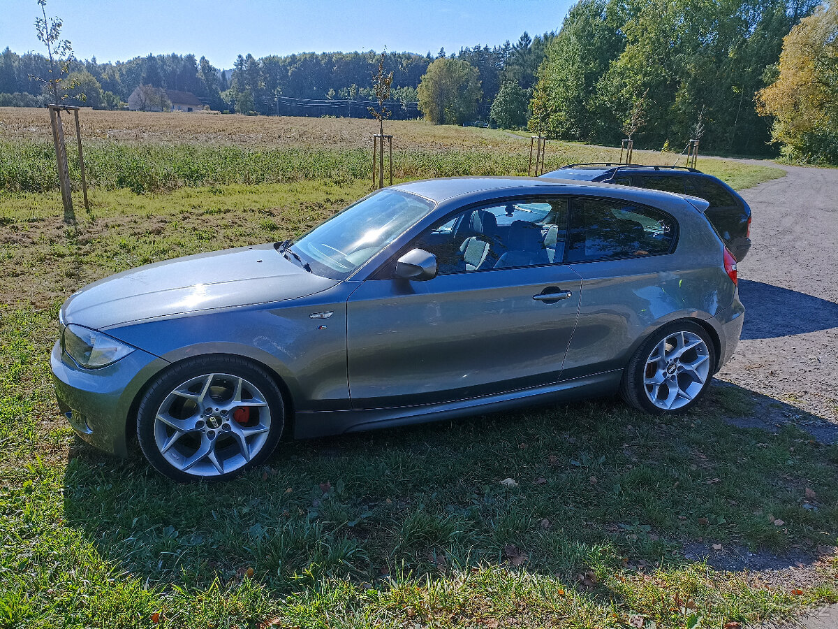 BMW e 81 LCI  full M paket 12/2010