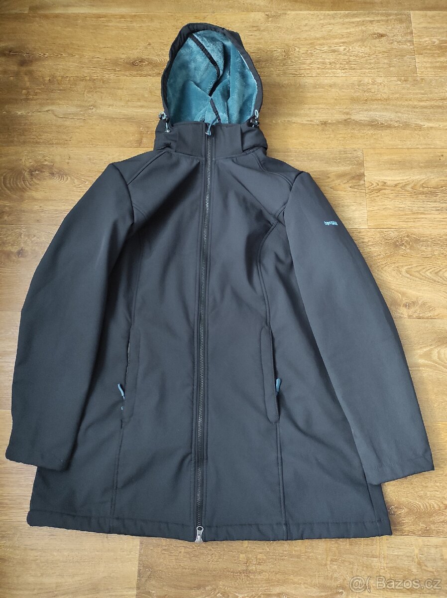 Dámská sportovní souftlerova bunda