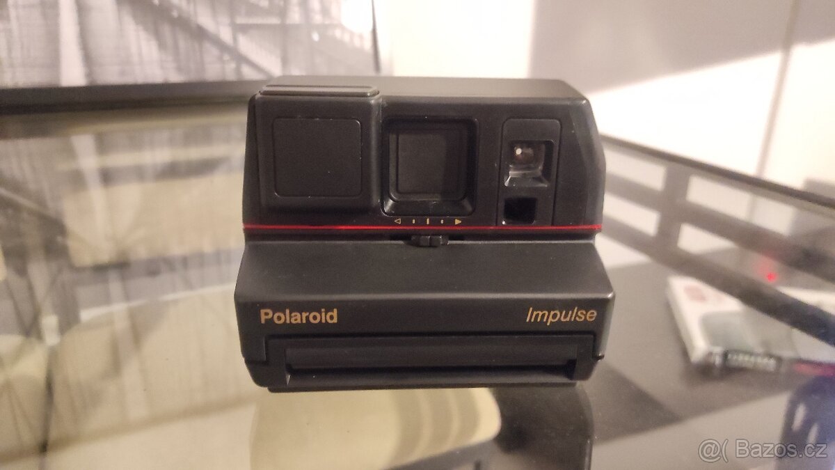 Polaroid Impulse 600