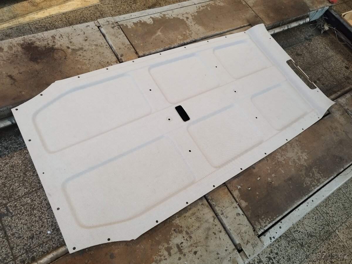 VW Caddy maxi stropnice