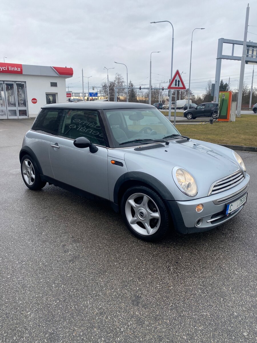 MINI COOPER 1.6