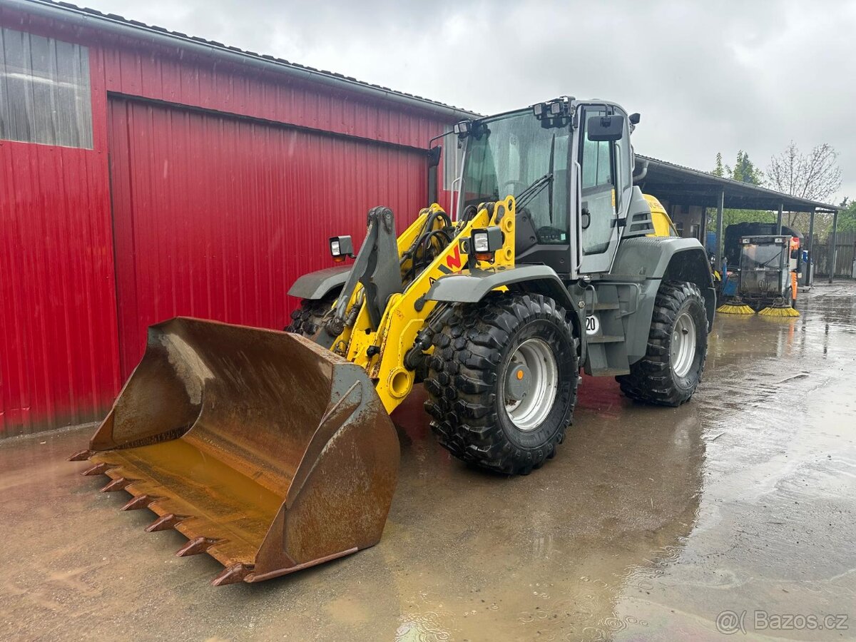 Kolový nakladač WACKER NEUON WL95