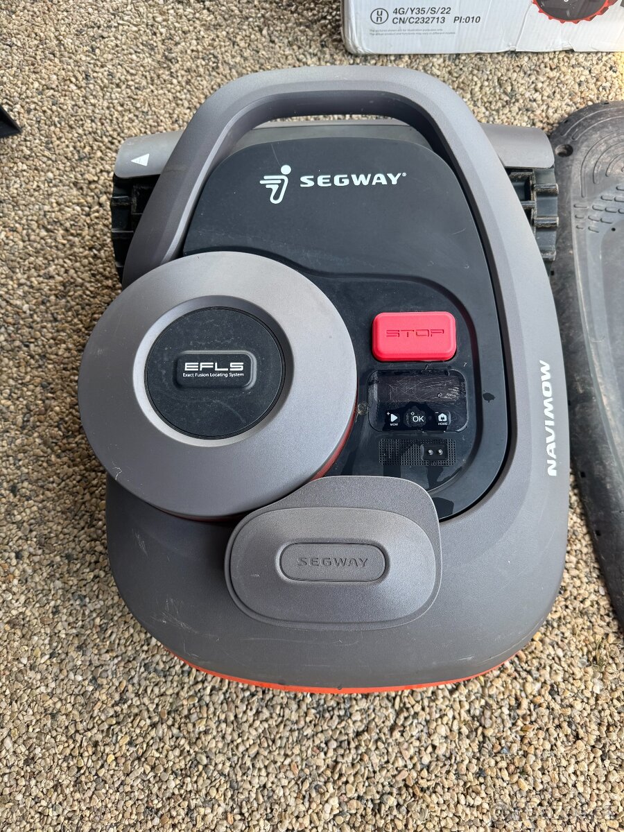 Robotická sekačka Segway Navimow H800E