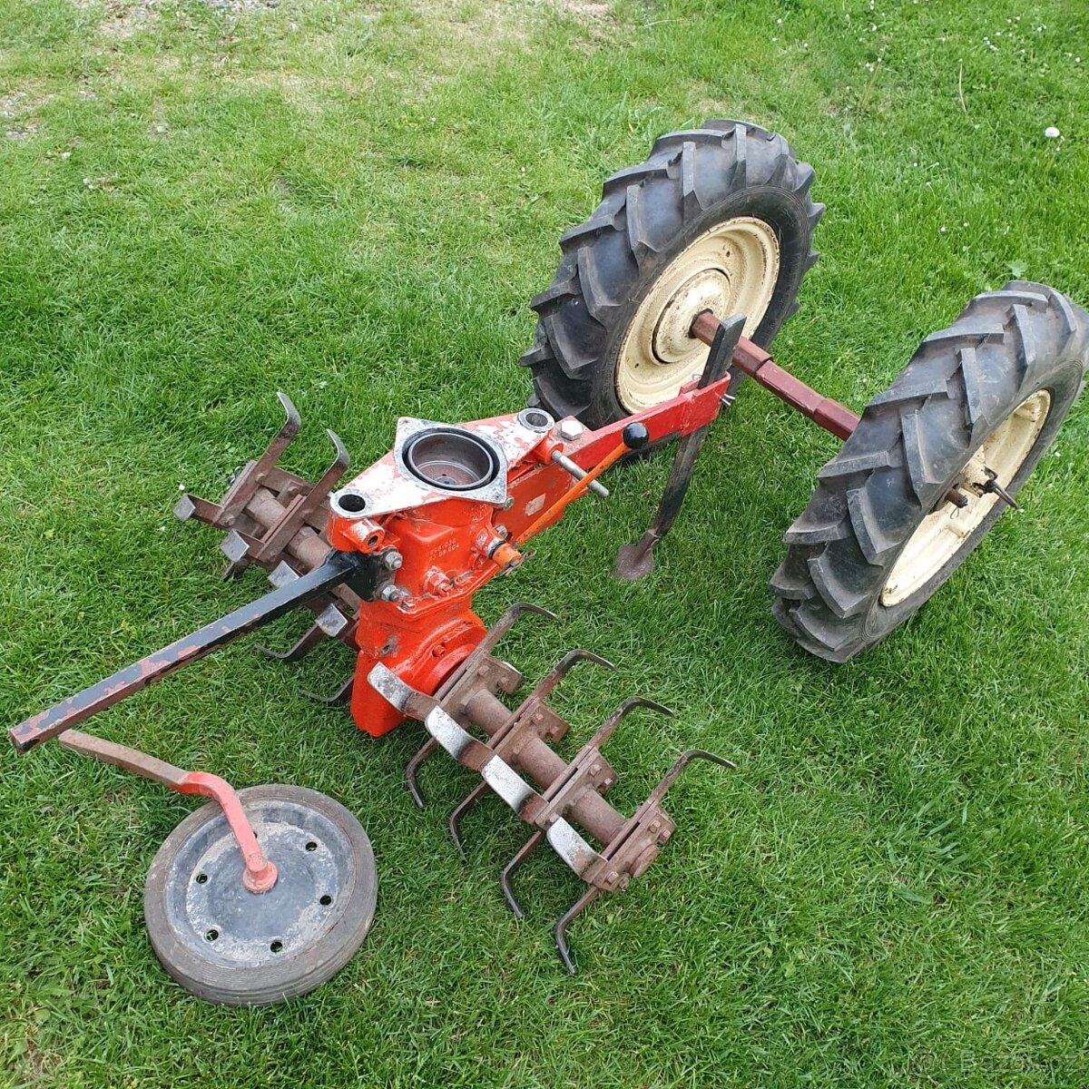 VARI TERA převodovka T20, rotavátor + kola