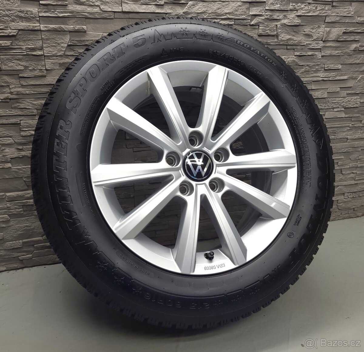 16" Originál VW Merano 5x112 zimní pneu 7-8mm