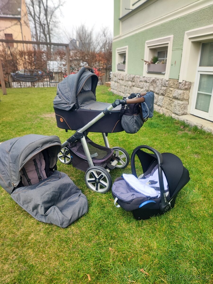 Kočárek Baby Design Dotty šedý
