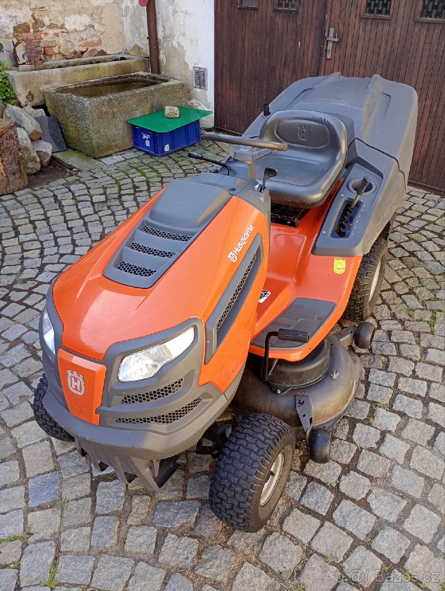 Zahradní traktor