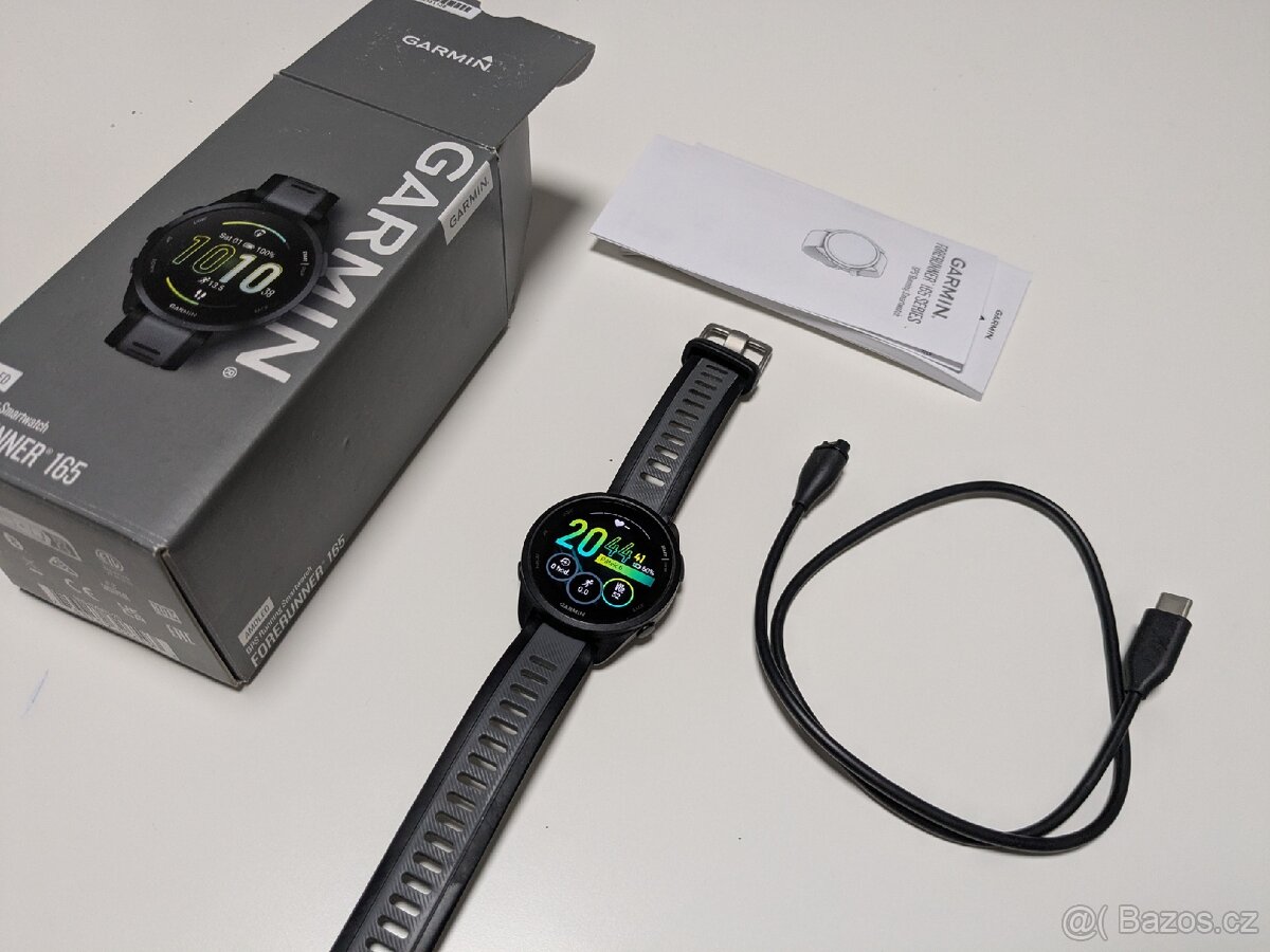 Hodinky Garmin Forerunner 165