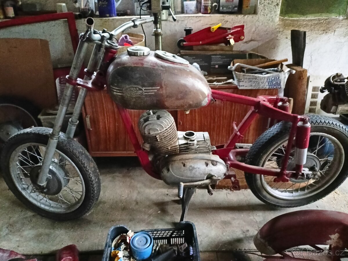 Jawa ČZ 175