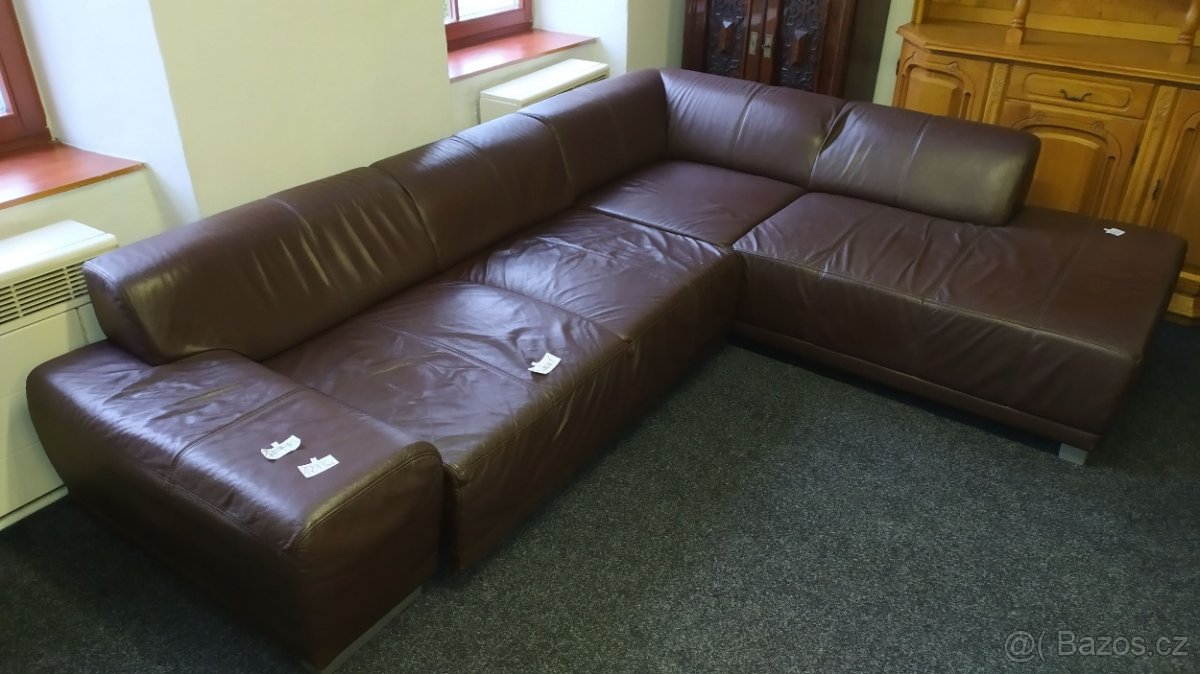 KOŽENÁ SEDAČKA 1,5 lůžka moderní