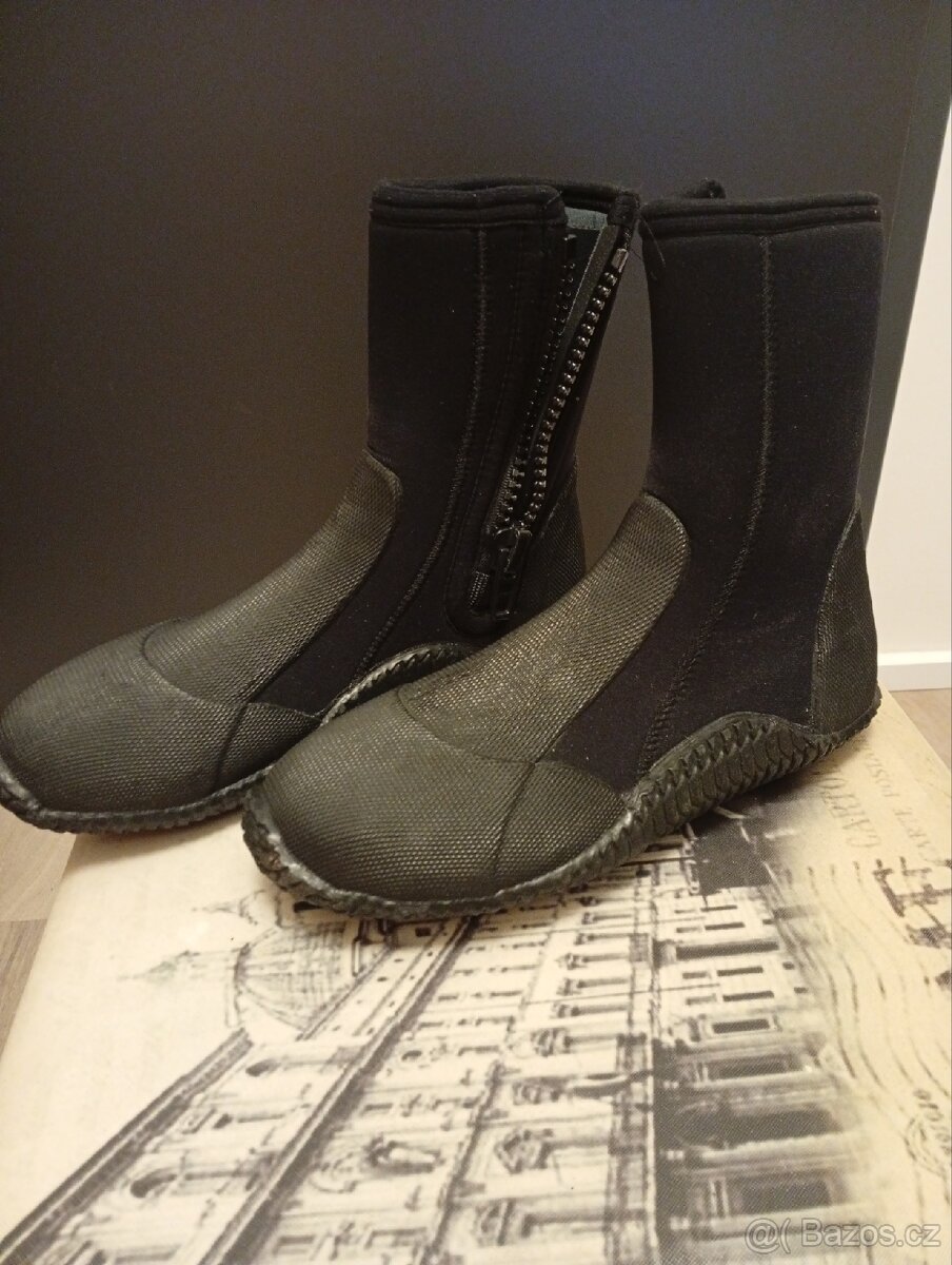 Neoprenové boty 40-41