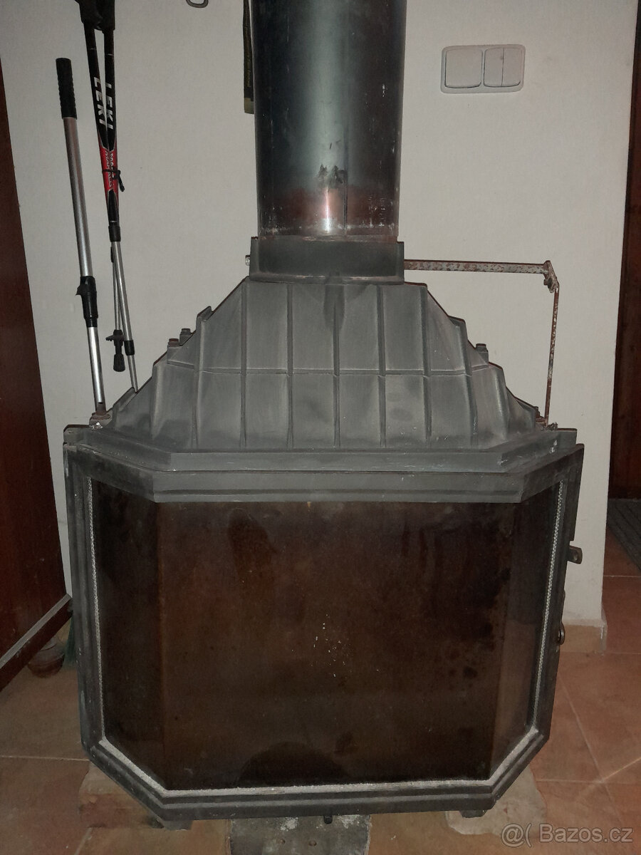 litinová krbová vložka 10kW