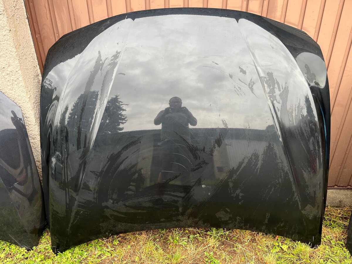 Predni kapota bmw f30