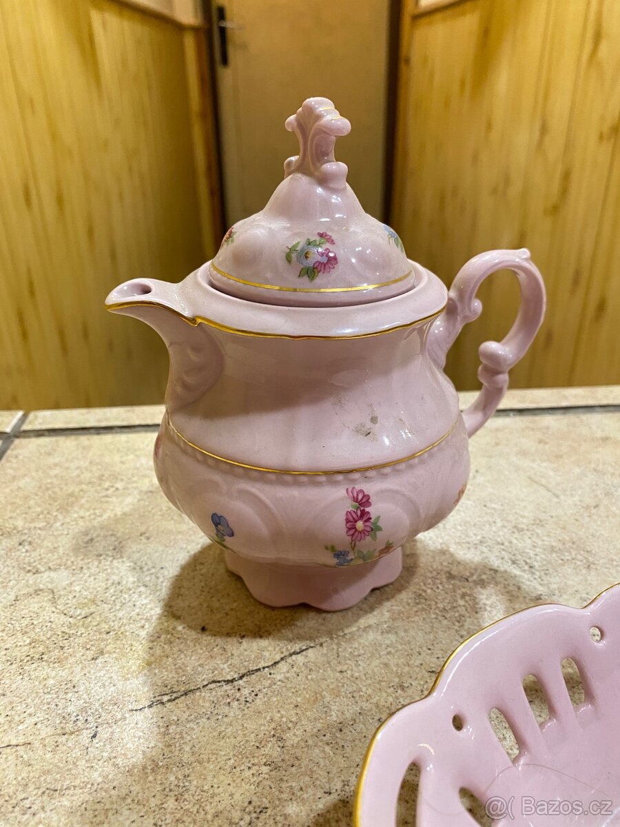 Porcelánový set