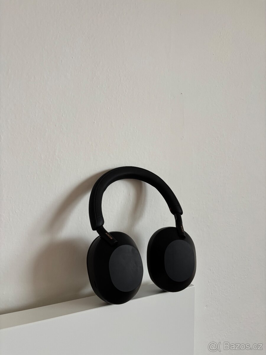Sony WH-1000XM5