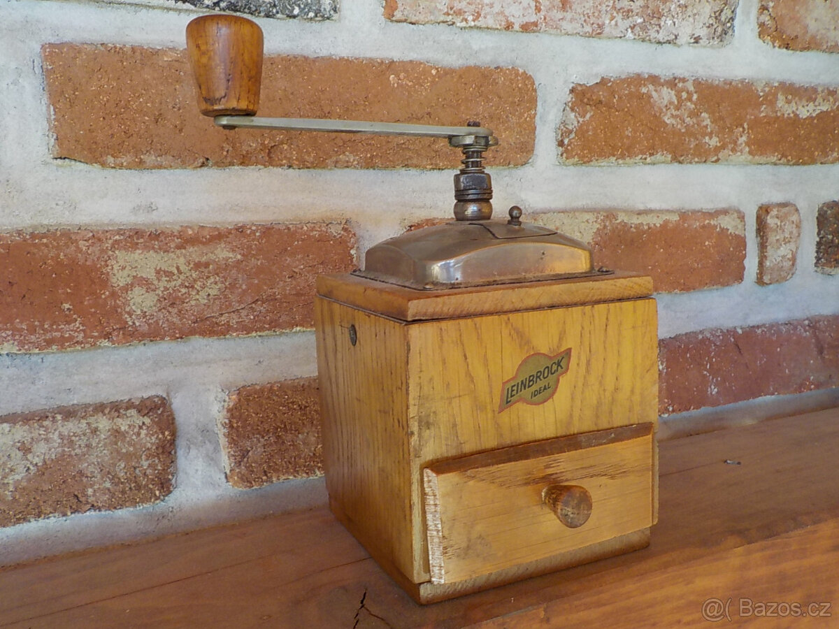 Prodám retro mlýnek na kávu