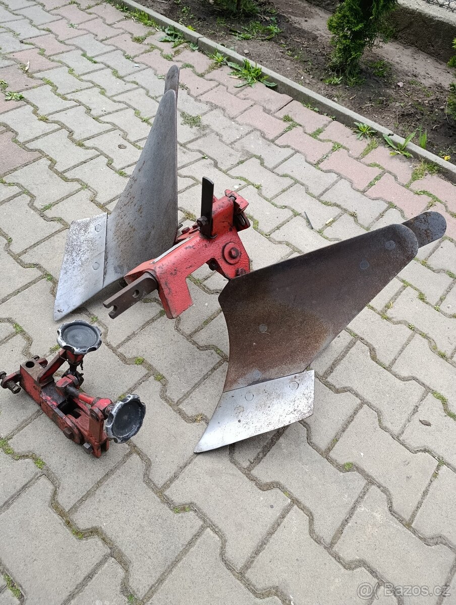 Prodám pluh s tělesem k Tera Vari systém