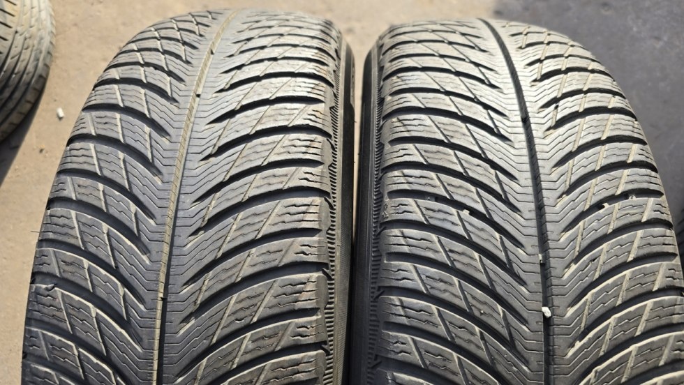 Zimní pneu 205/60/16 Michelin