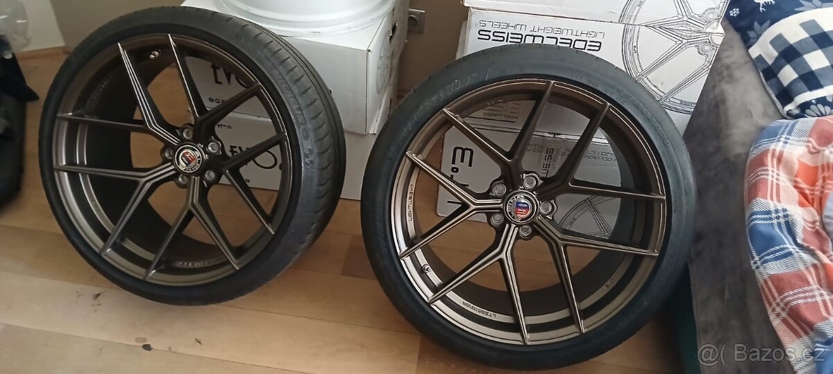 Nová kola Edelweiss