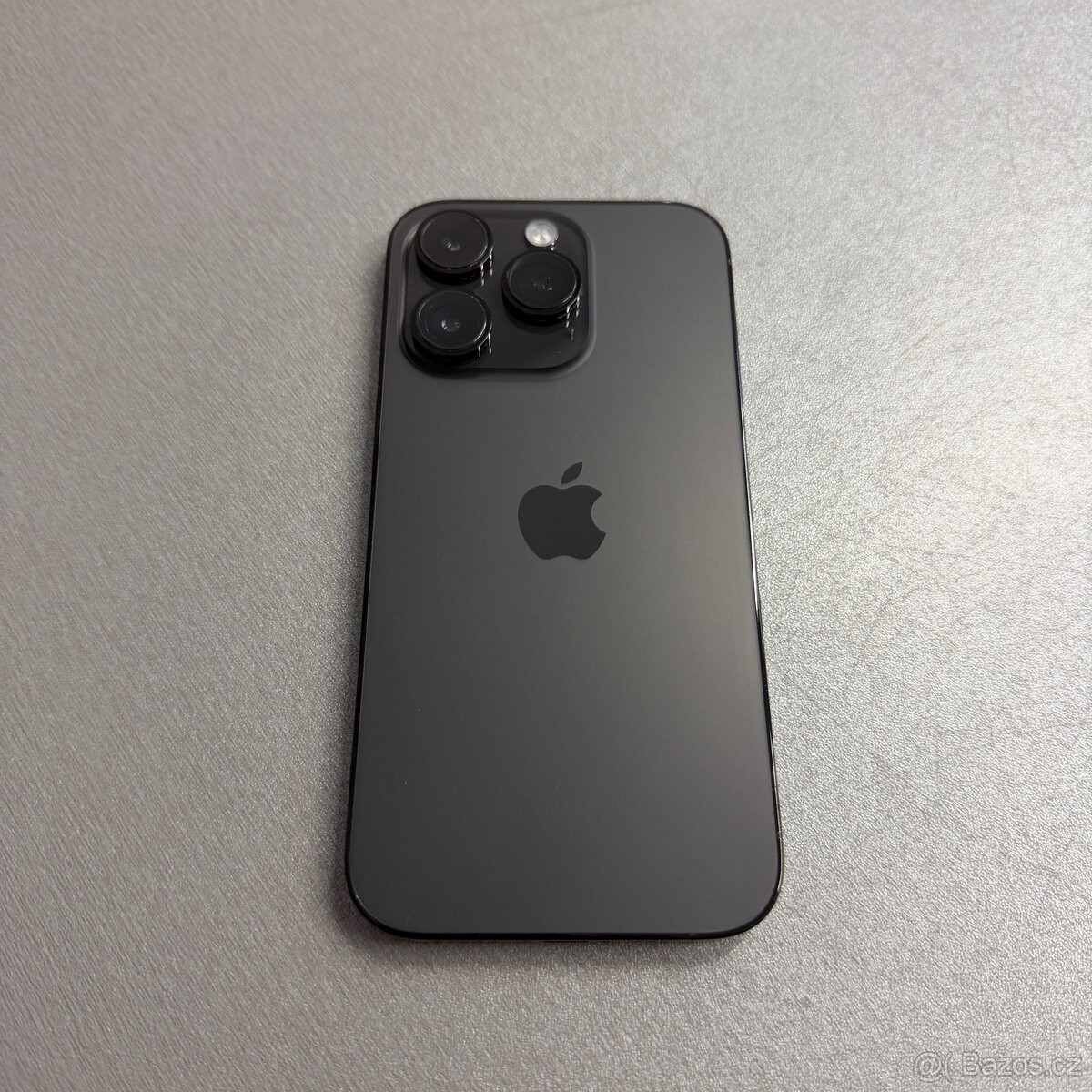 iPhone 14 Pro 128GB v krásném stavu, rok záruka