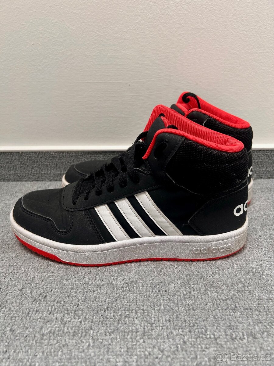 Kotníkové boty Adidas, vel. 38