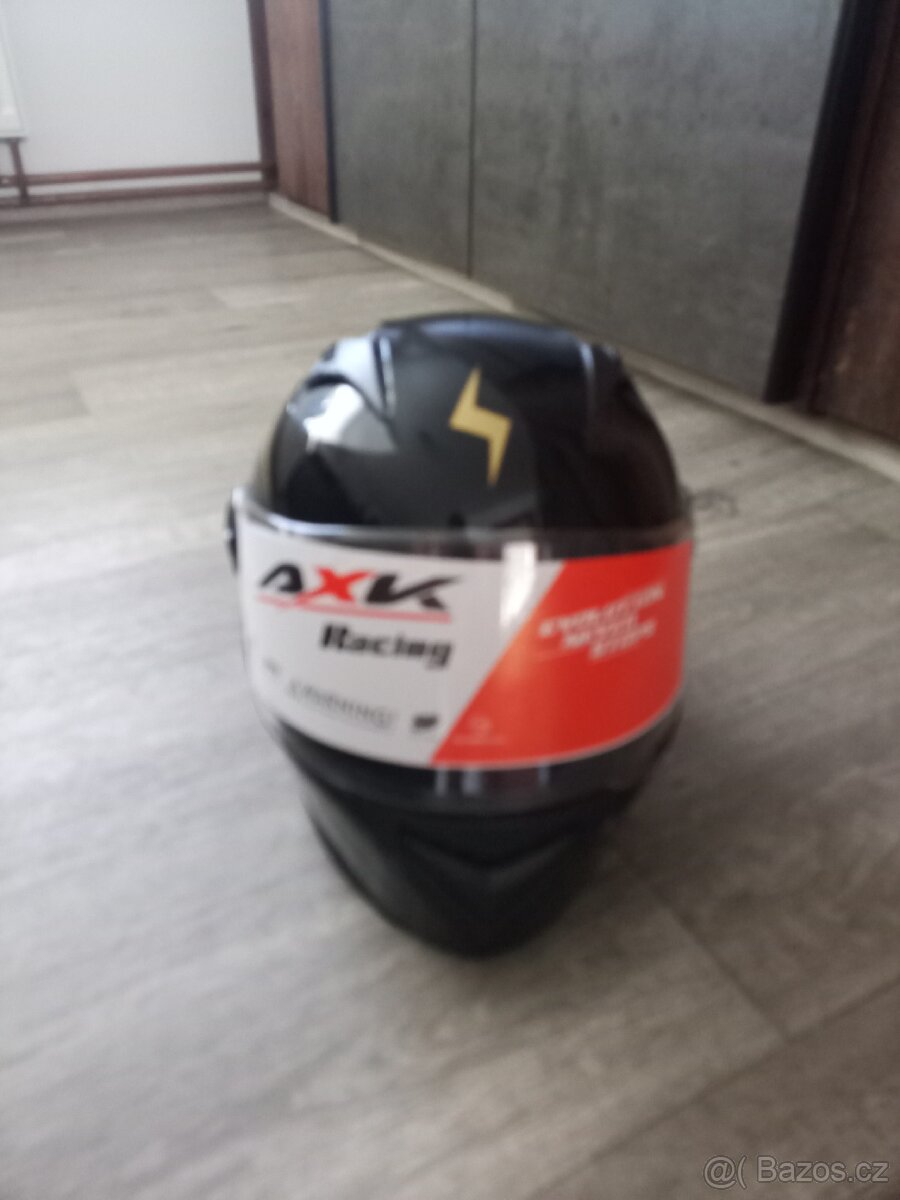Prodám helmu