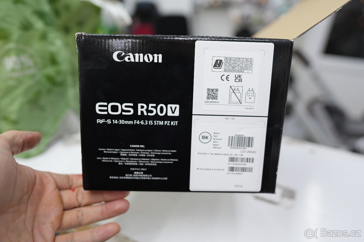 Canon R50V + 14-30mm Nový