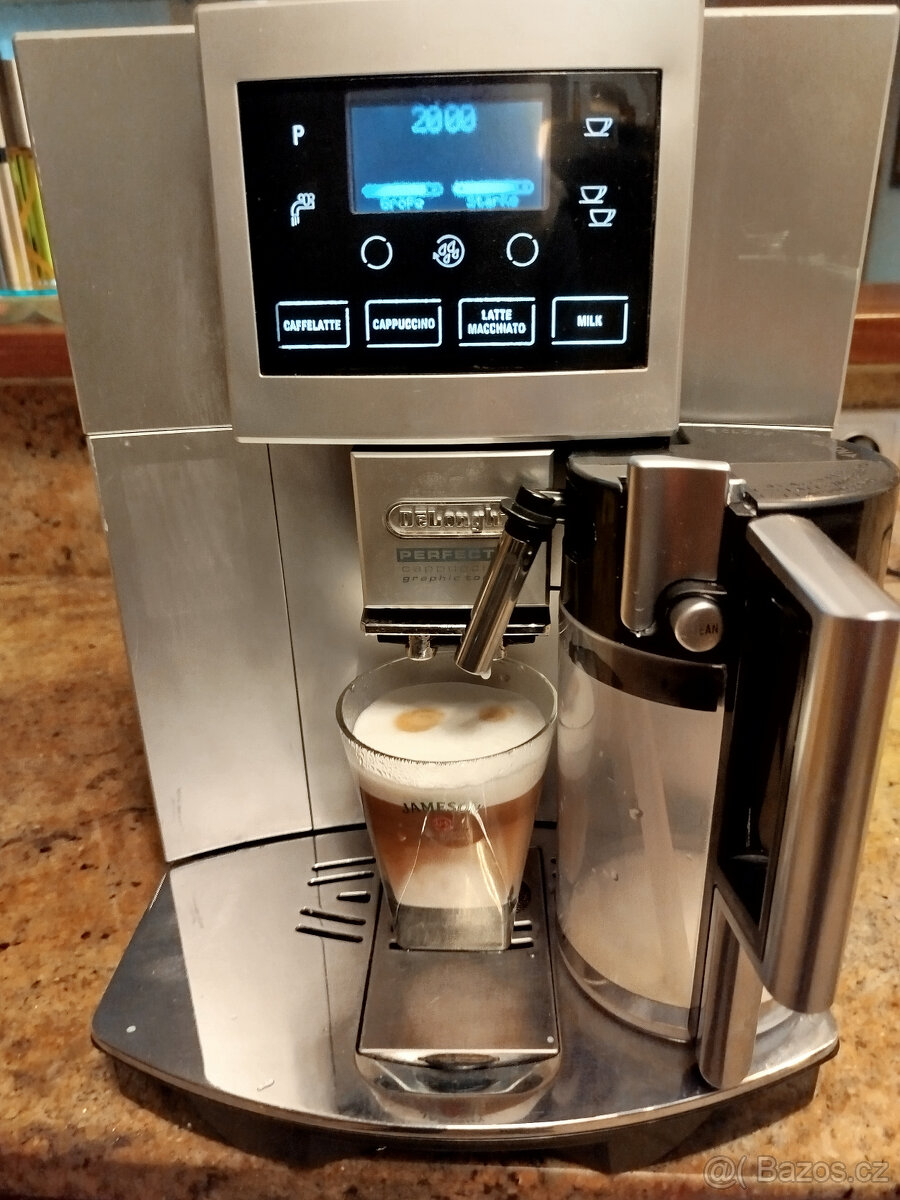 Kávovar Espresso DeLonghi PERFECTA Cappuccino