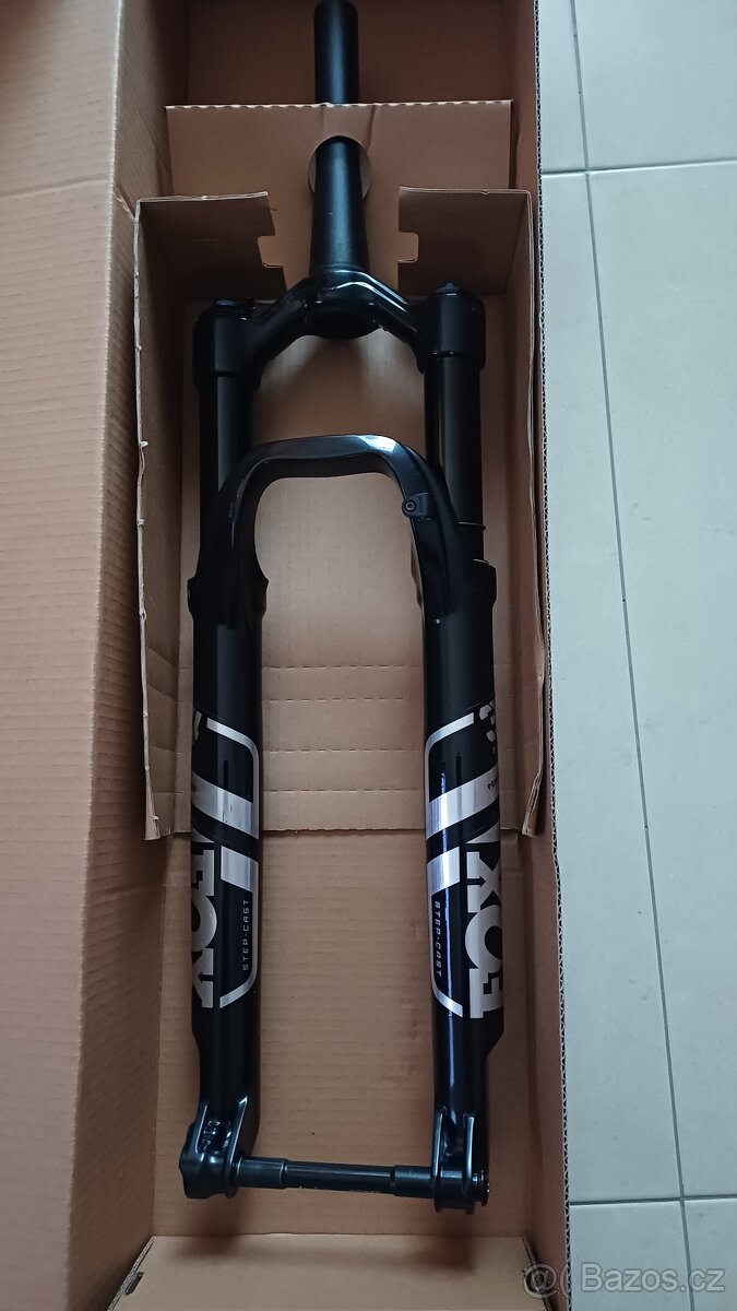 MTB vidlice Fox Performance SC34