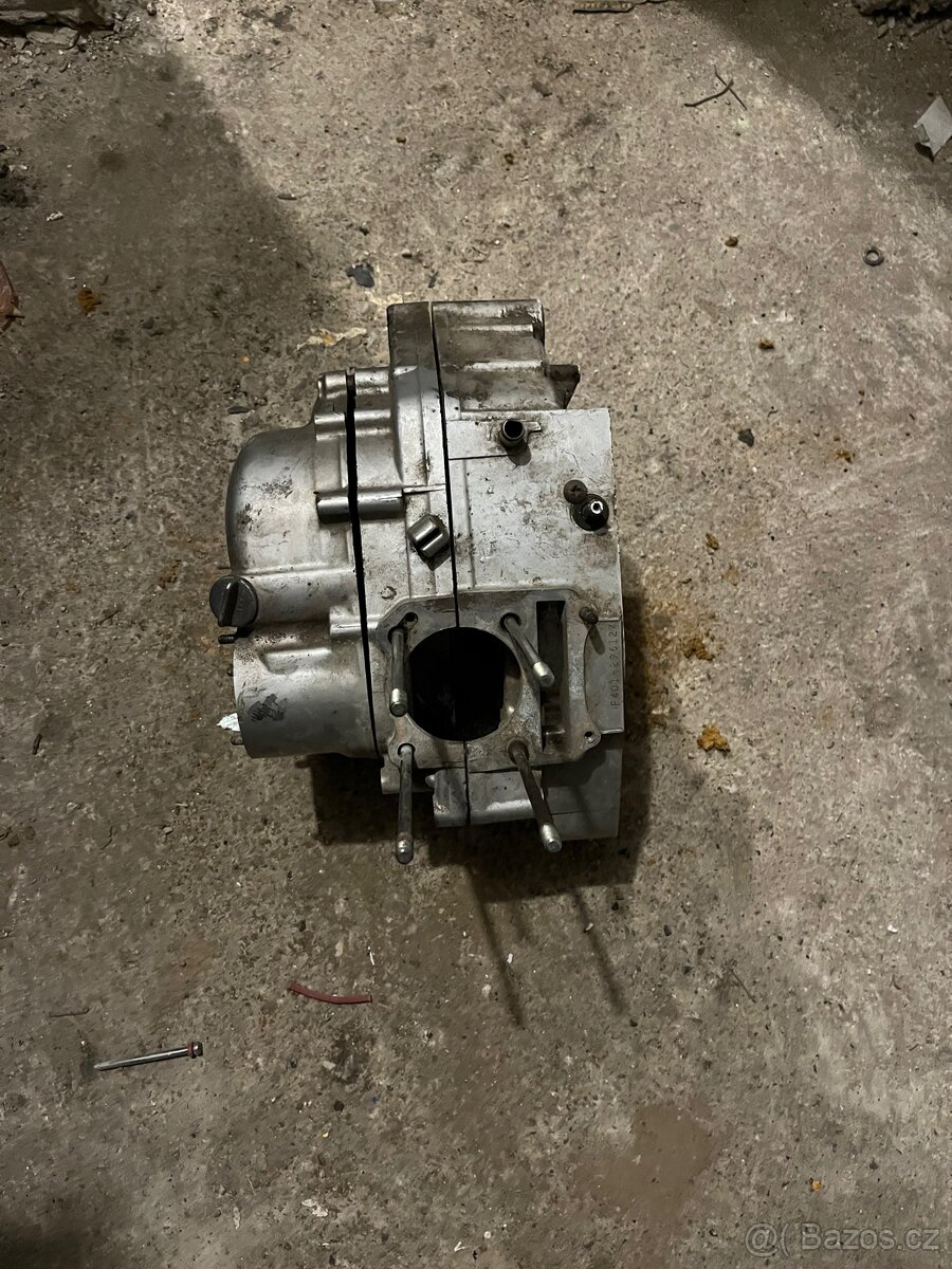 Suzuki 125 Gn,GS