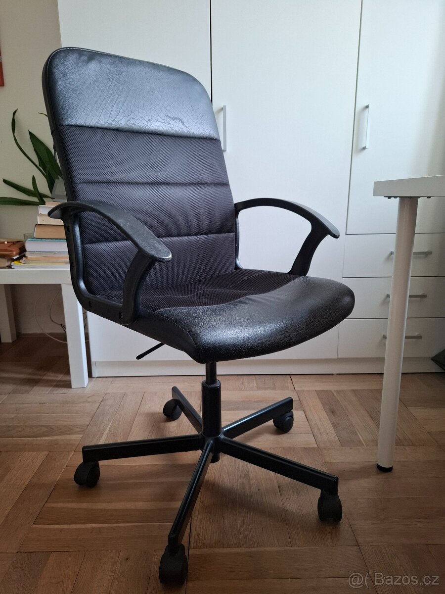 Kancelářská židle Ikea