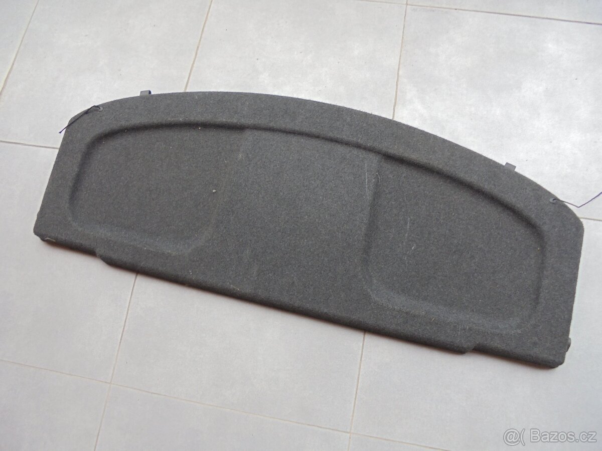 zadní plato Toyota Auris 1